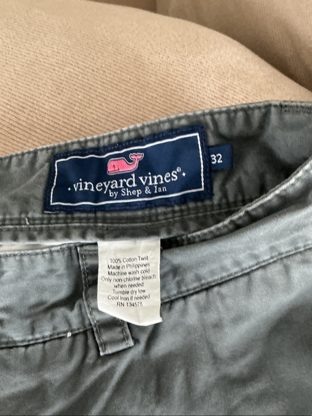 Vineyard Vines Gray Cotton Twill Men's Pants with Whale Logo